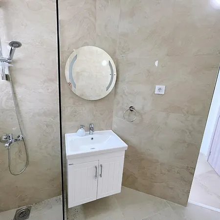 Guest House Koliqi - Hotel & Apartments Ulcinj Exterior photo